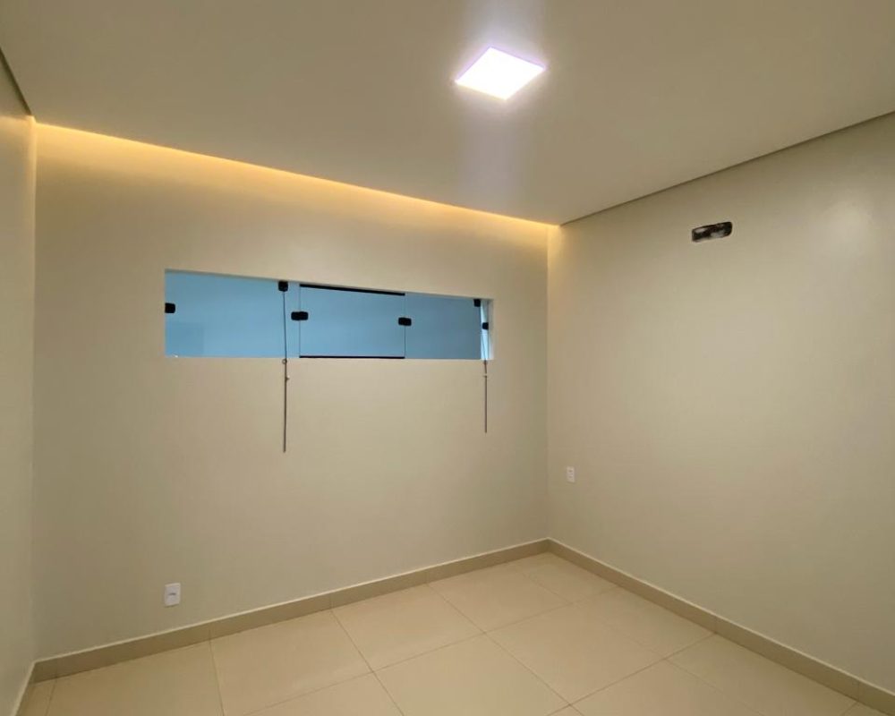 WhatsApp Image 2024-04-05 at 10.32.23 (12)