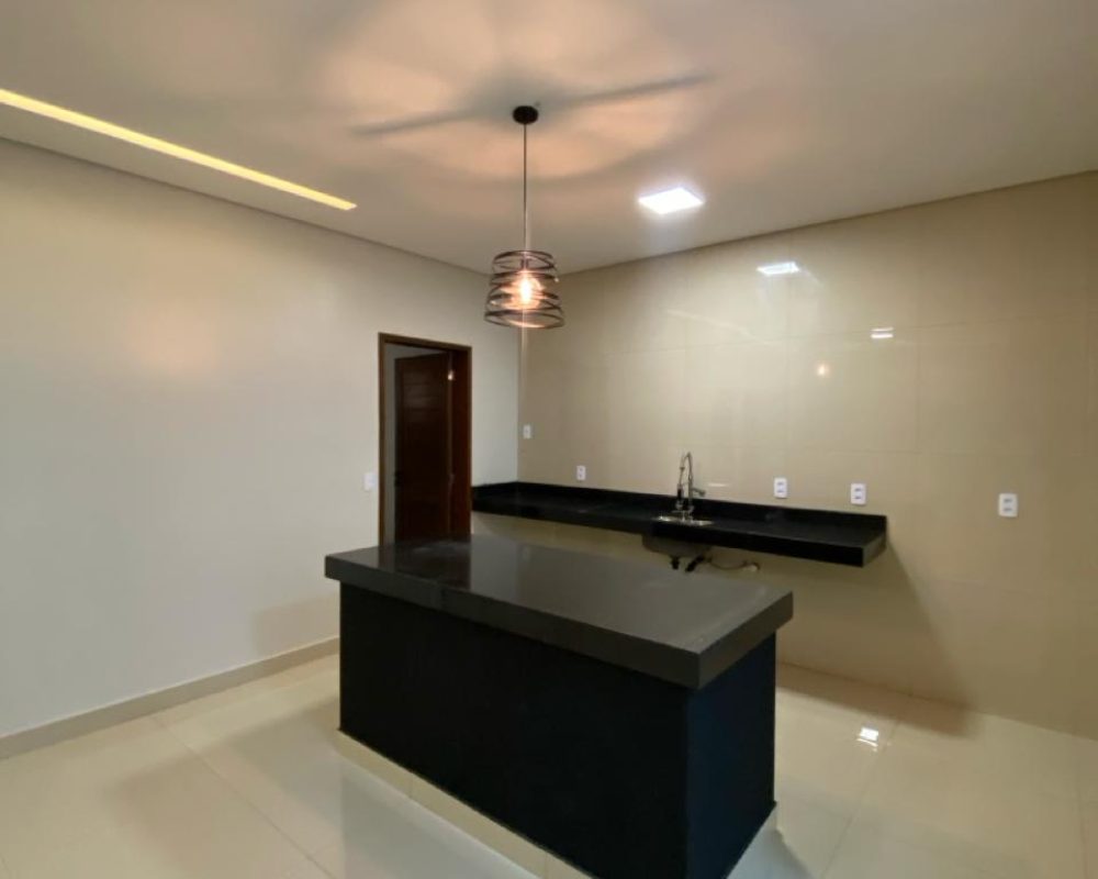 WhatsApp Image 2024-04-05 at 10.32.23 (7)