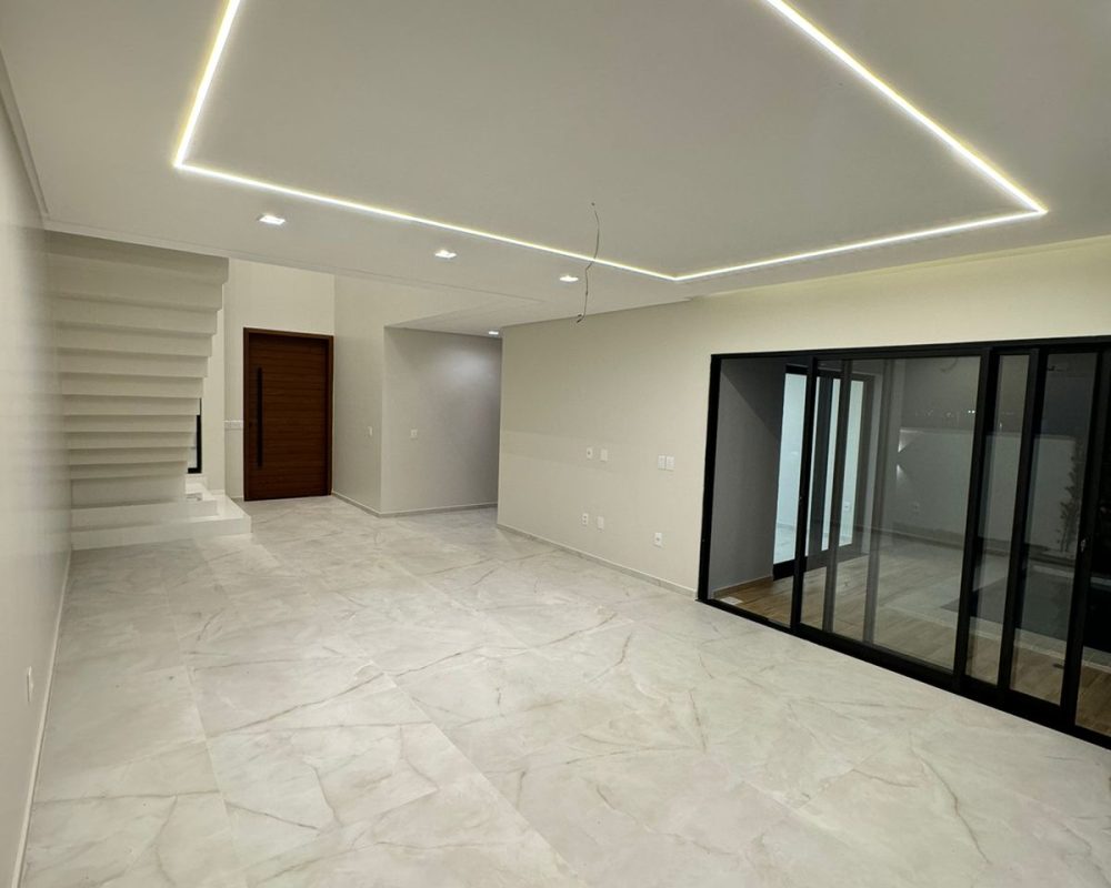 WhatsApp Image 2024-04-12 at 19.53.26