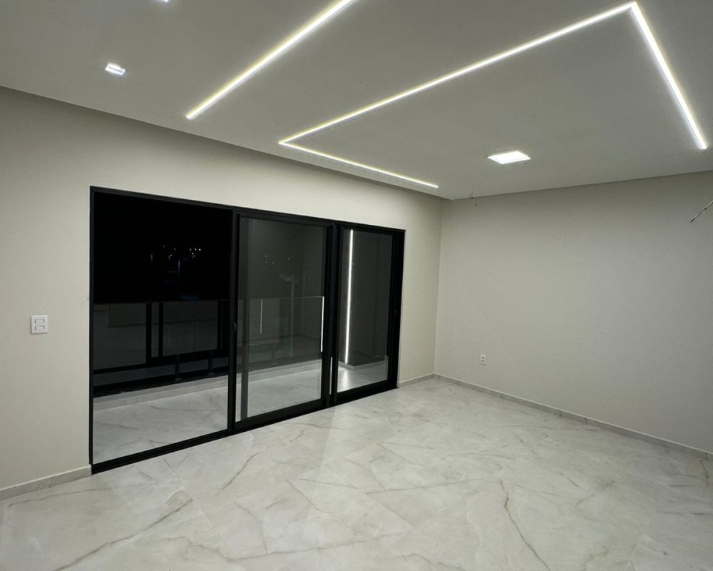 WhatsApp Image 2024-04-12 at 19.53.28 (1)