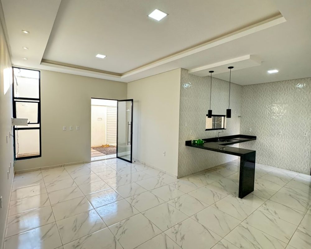 WhatsApp Image 2024-05-15 at 17.03.21 (1)