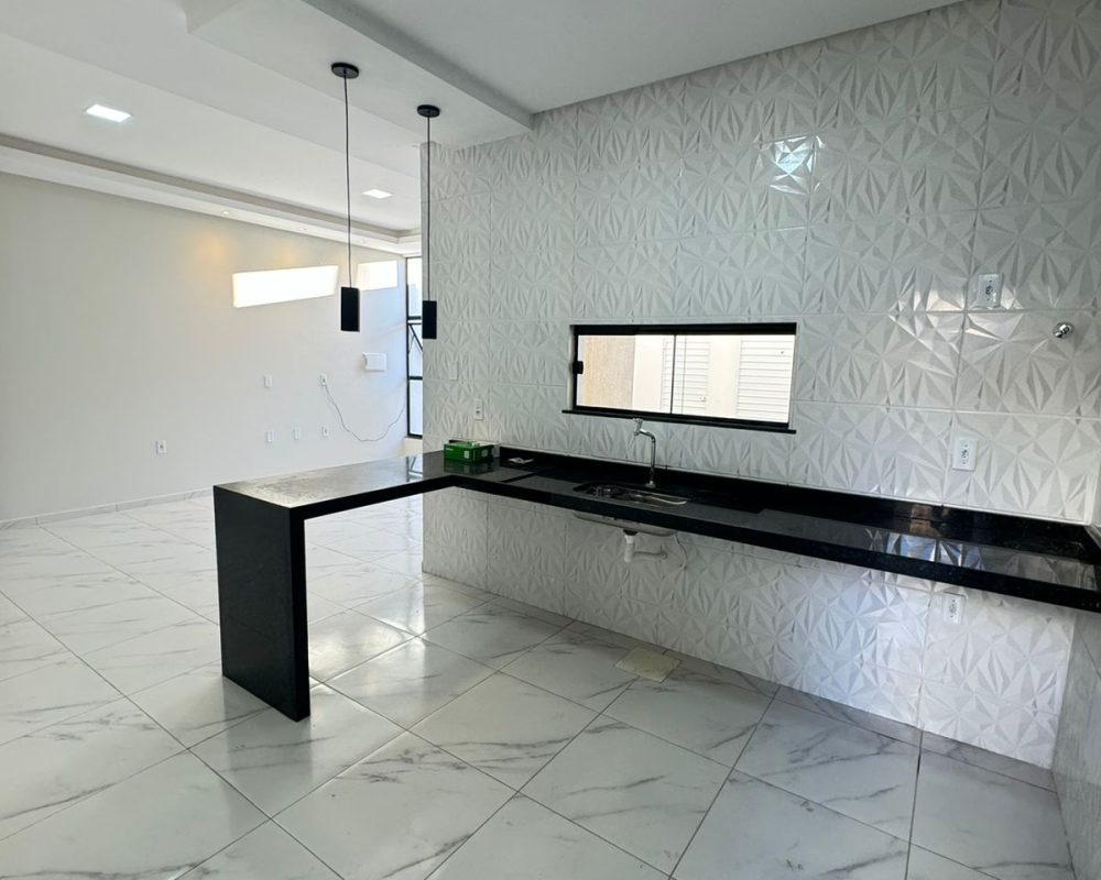 WhatsApp Image 2024-05-15 at 17.03.25