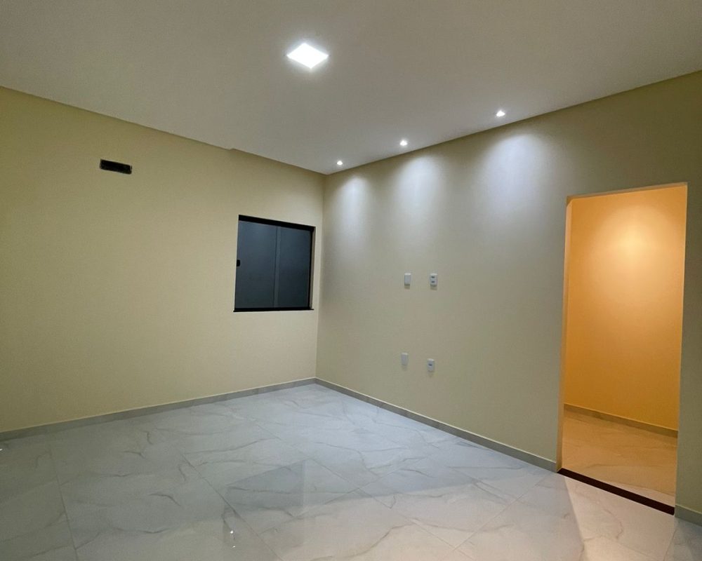 WhatsApp Image 2024-05-21 at 09.28.08 (2)