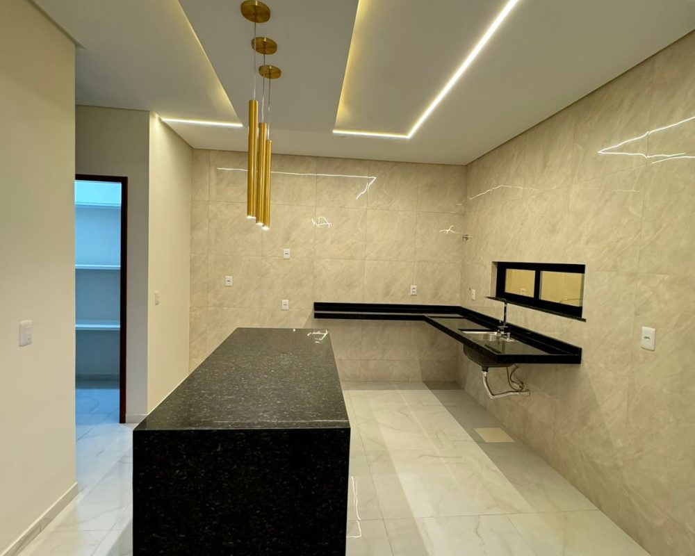 WhatsApp Image 2024-06-06 at 18.26.59 (1)